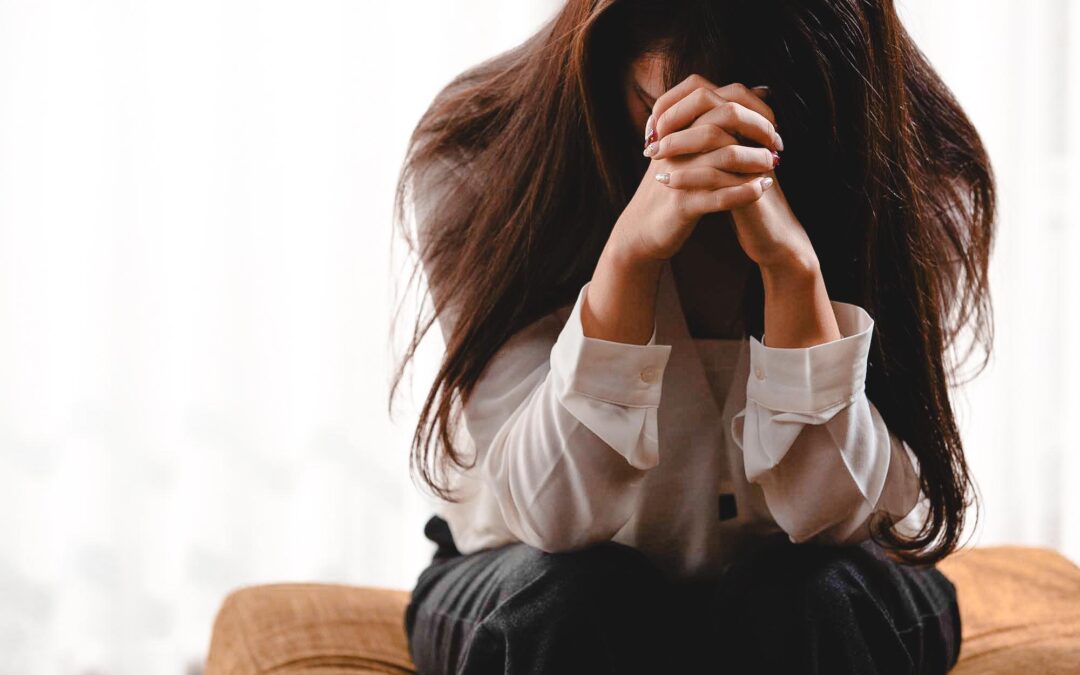 Is It Stress or Anxiety? 7 Signs You Need Therapy